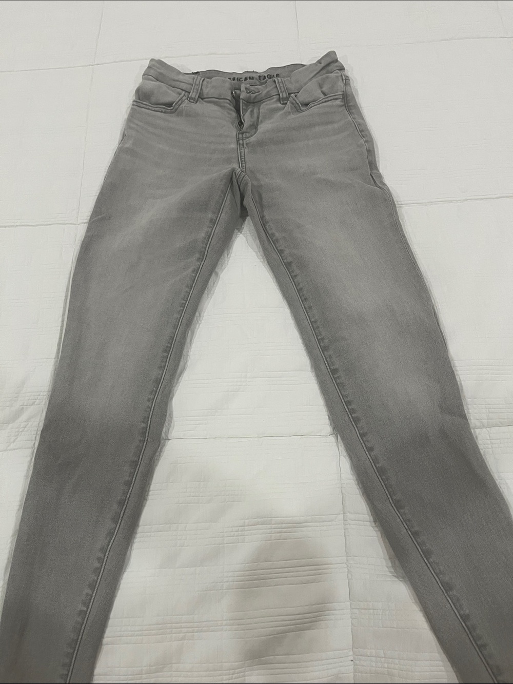 American Eagle Outfitters Women’s Skinny Gray Jeans